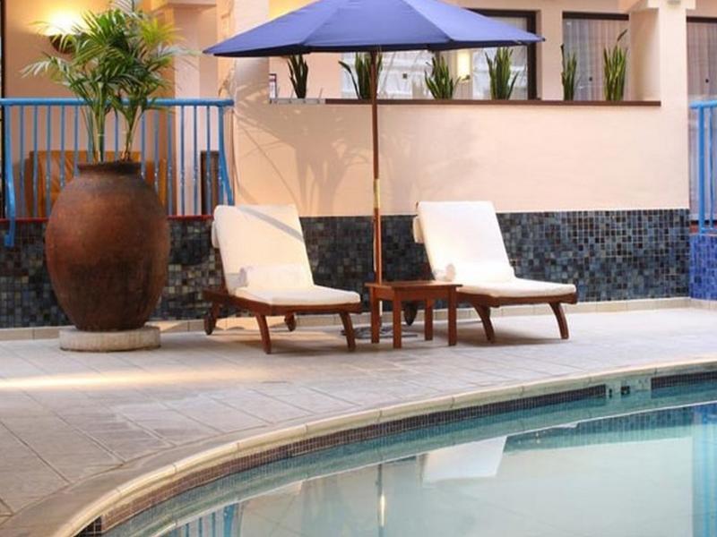 The Aberdeen Dyce Hotel Bagian luar foto