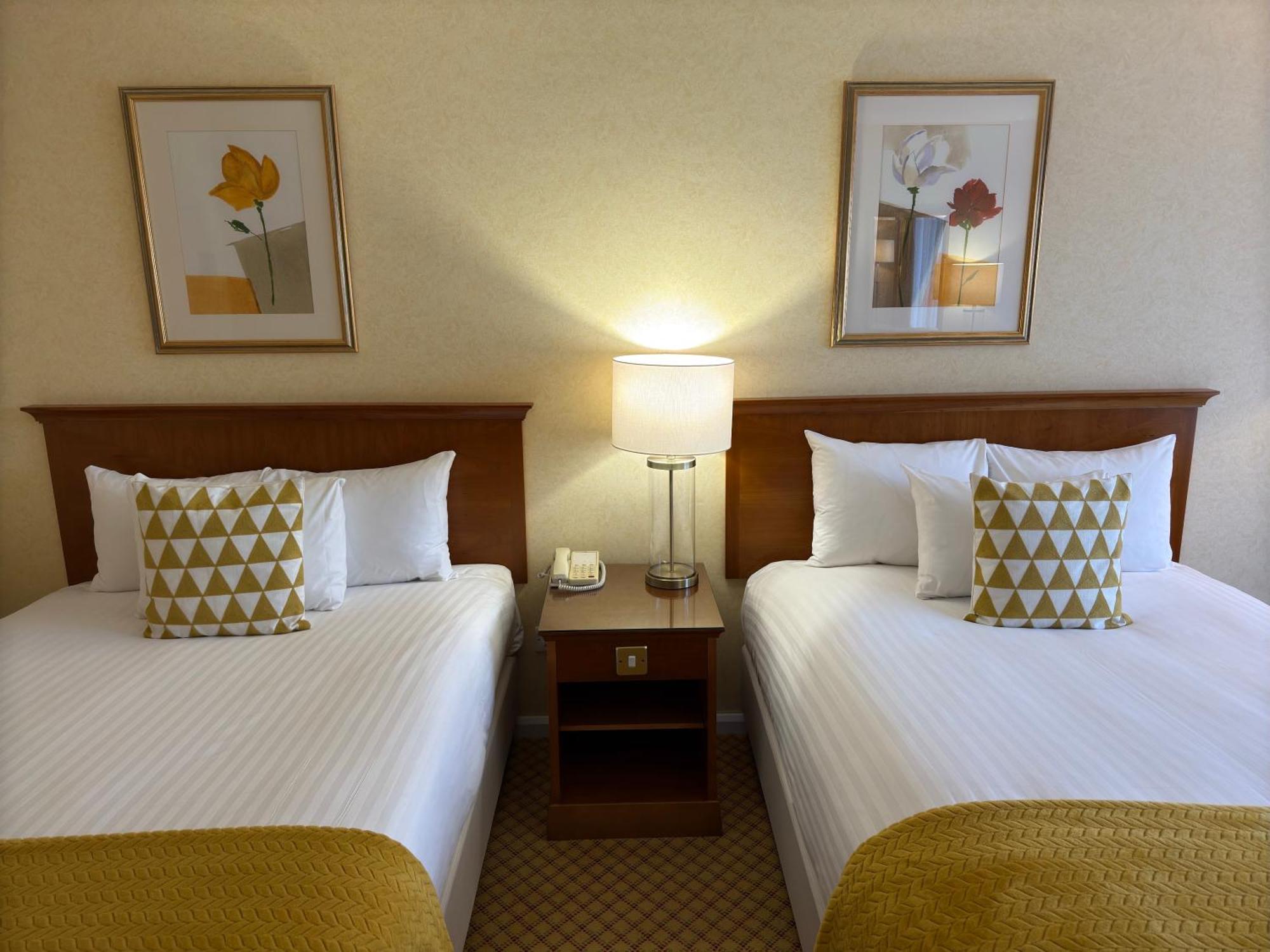The Aberdeen Dyce Hotel Bagian luar foto