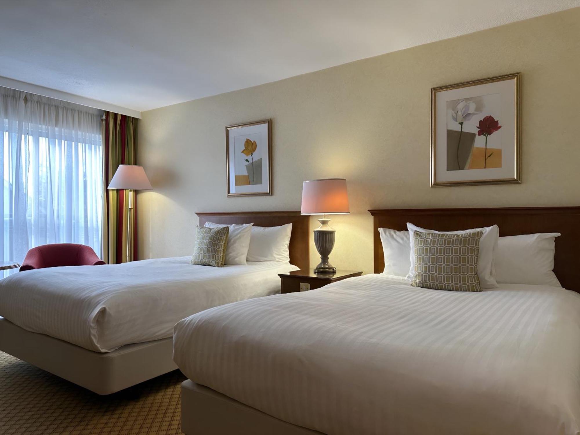 The Aberdeen Dyce Hotel Bagian luar foto