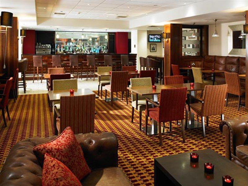 The Aberdeen Dyce Hotel Bagian luar foto